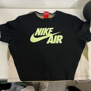 Nike crop top size xl